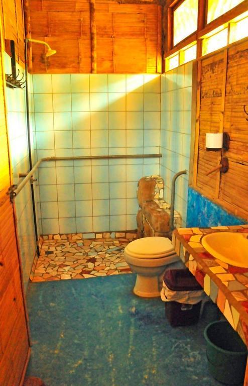 Grillo Tres Puntas Eco-Hostel 조리토스 객실 사진